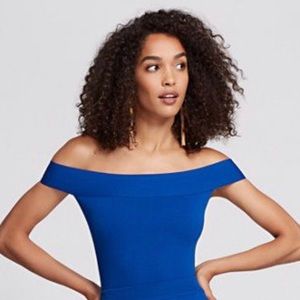 Gabrielle Union off the shoulder sweater shirt